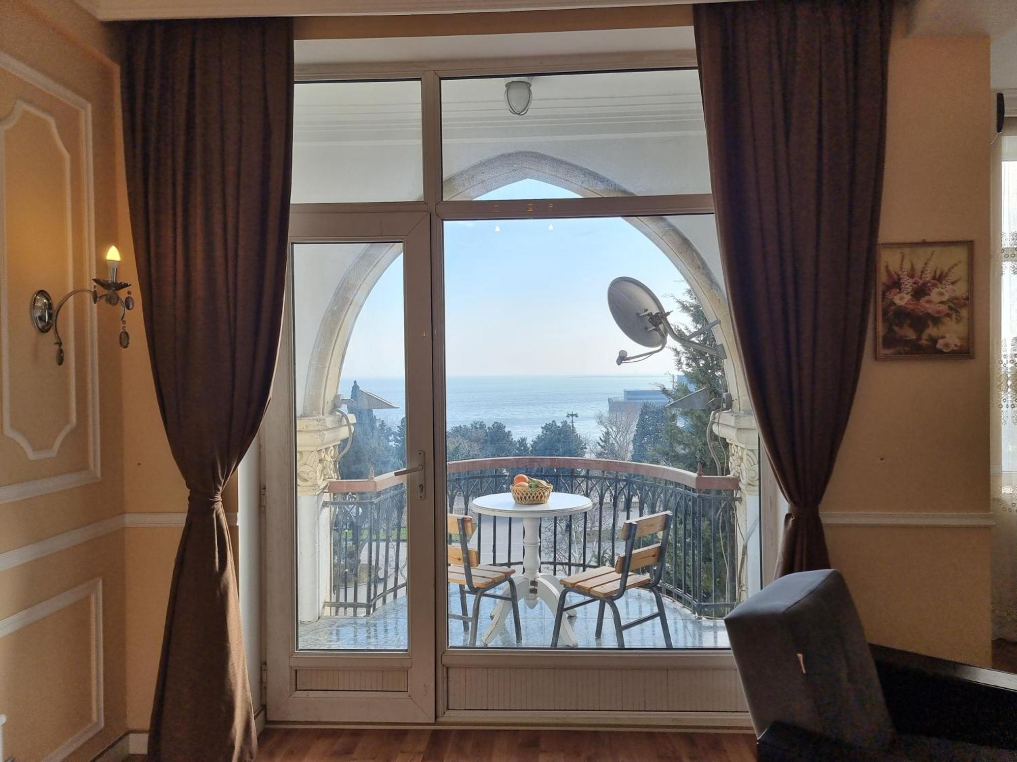Maiden Sea View By Bakuapart Exterior foto